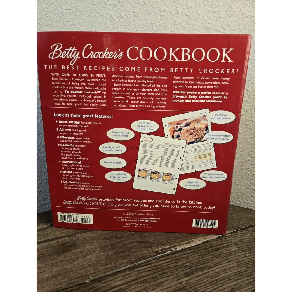 Vintage 2000 Betty Crocker Big Red Cookbook Recipes 5 Ring Binder READ - Picture 3 of 13
